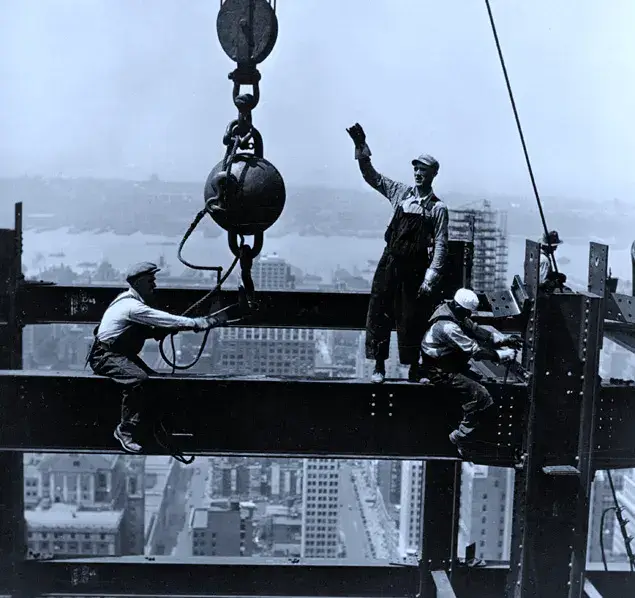 Old Construction Photo - Unsafe Work Conditions - HSE Trainings by EduSkills Training